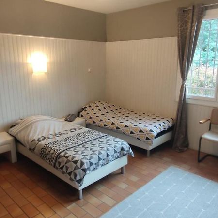 B&B En Plein Coeur De La Foret Artiguelouve Екстериор снимка