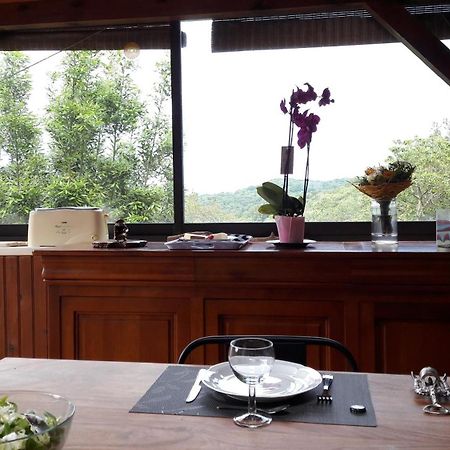 B&B En Plein Coeur De La Foret Artiguelouve Екстериор снимка