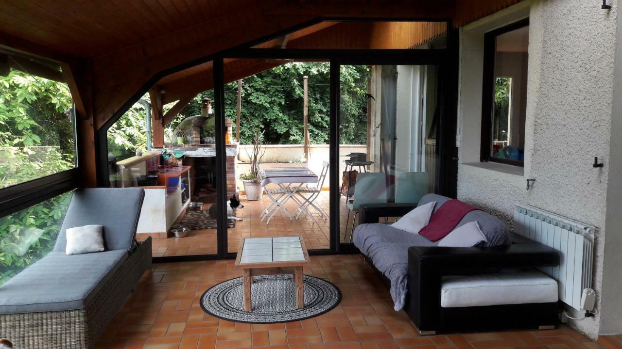 B&B En Plein Coeur De La Foret Artiguelouve Екстериор снимка